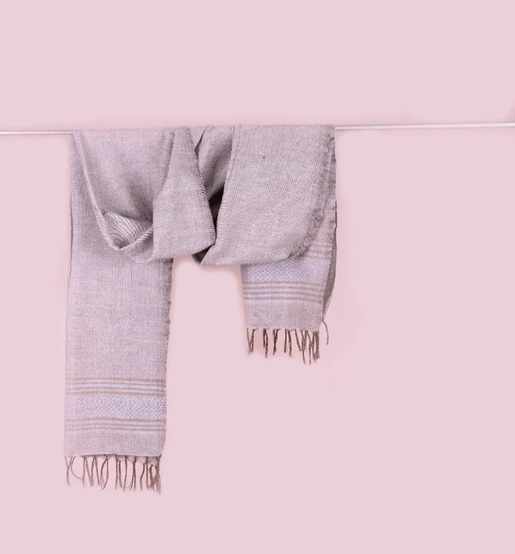 Cloud Gray Handwoven Scarf (Unisex)