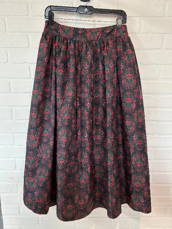 Black & Red Skirt Maxi Clothes Mentor, Size 8