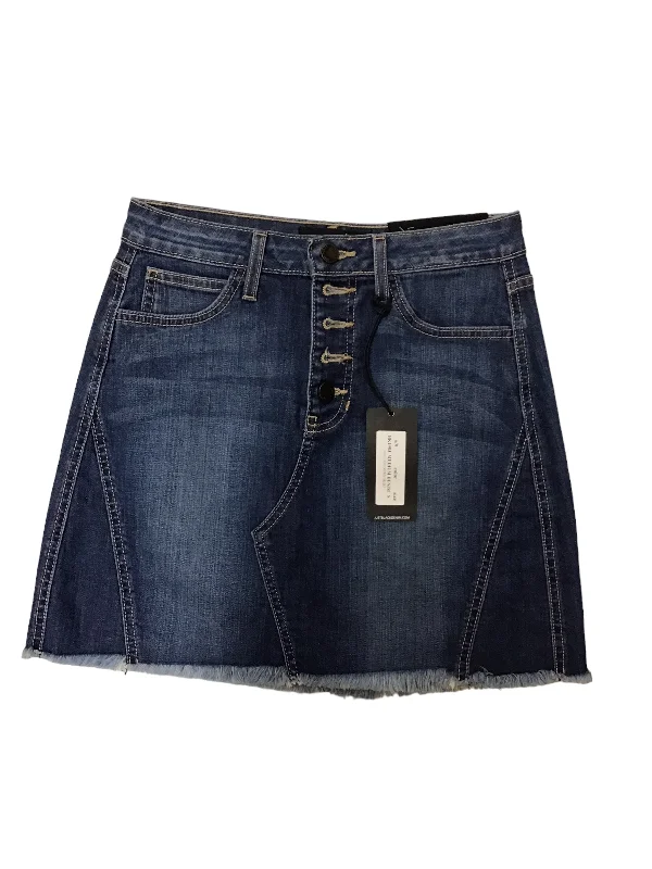 Skirt Mini & Short By Just Black In Blue Denim, Size: S