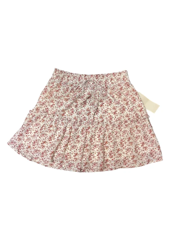 Skirt Mini & Short By Paper Crane In Floral Print, Size: L