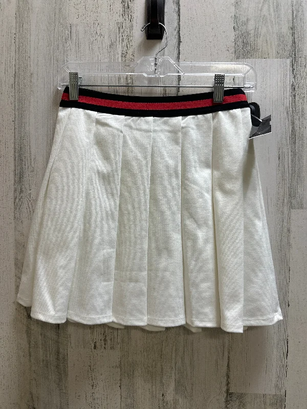 White Skirt Mini & Short Clothes Mentor, Size Xl